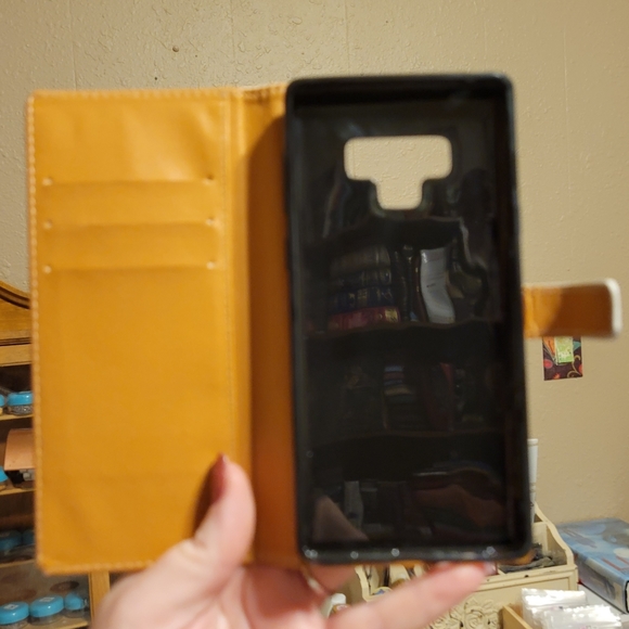 Galaxy Note 9 book case - Picture 8 of 9